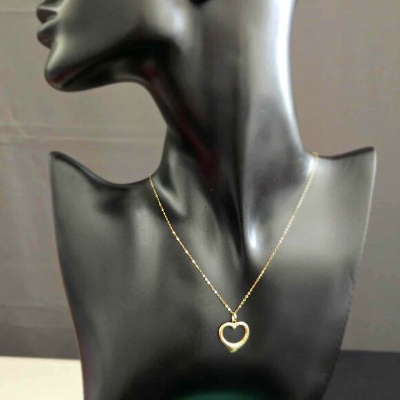 Jewelry - Heart pendant